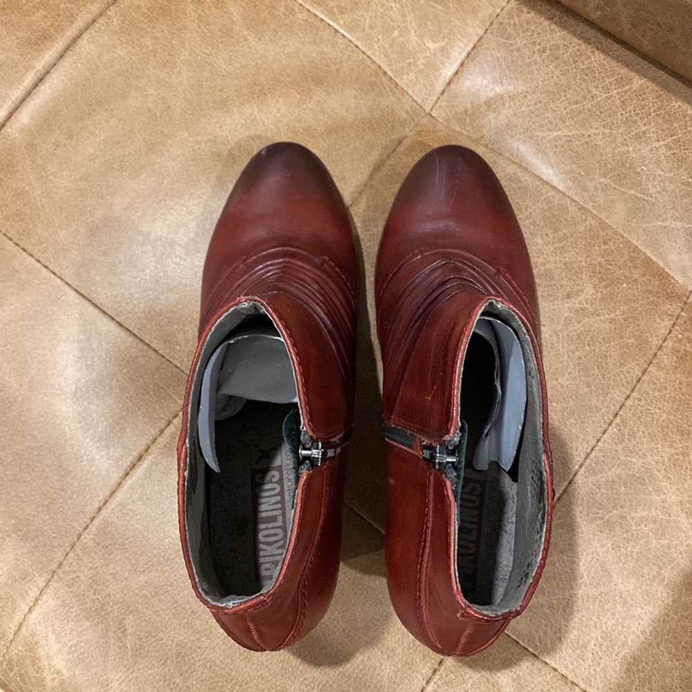 Size US9 / EU40 red/burgundy Pikolinos boots - Picture 4 of 9